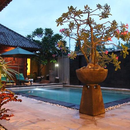Gili Exotic Villa Gili Trawangan Esterno foto
