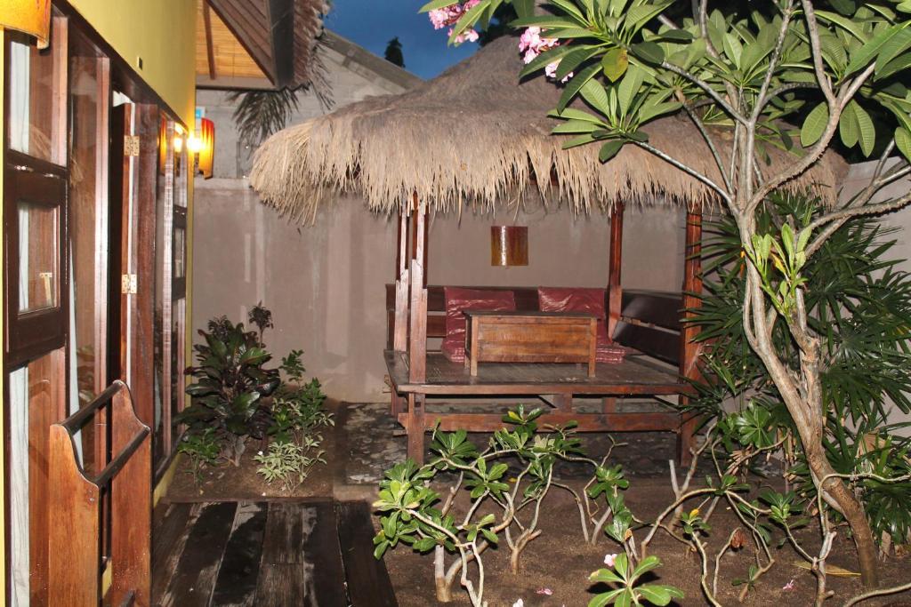Gili Exotic Villa Gili Trawangan Esterno foto