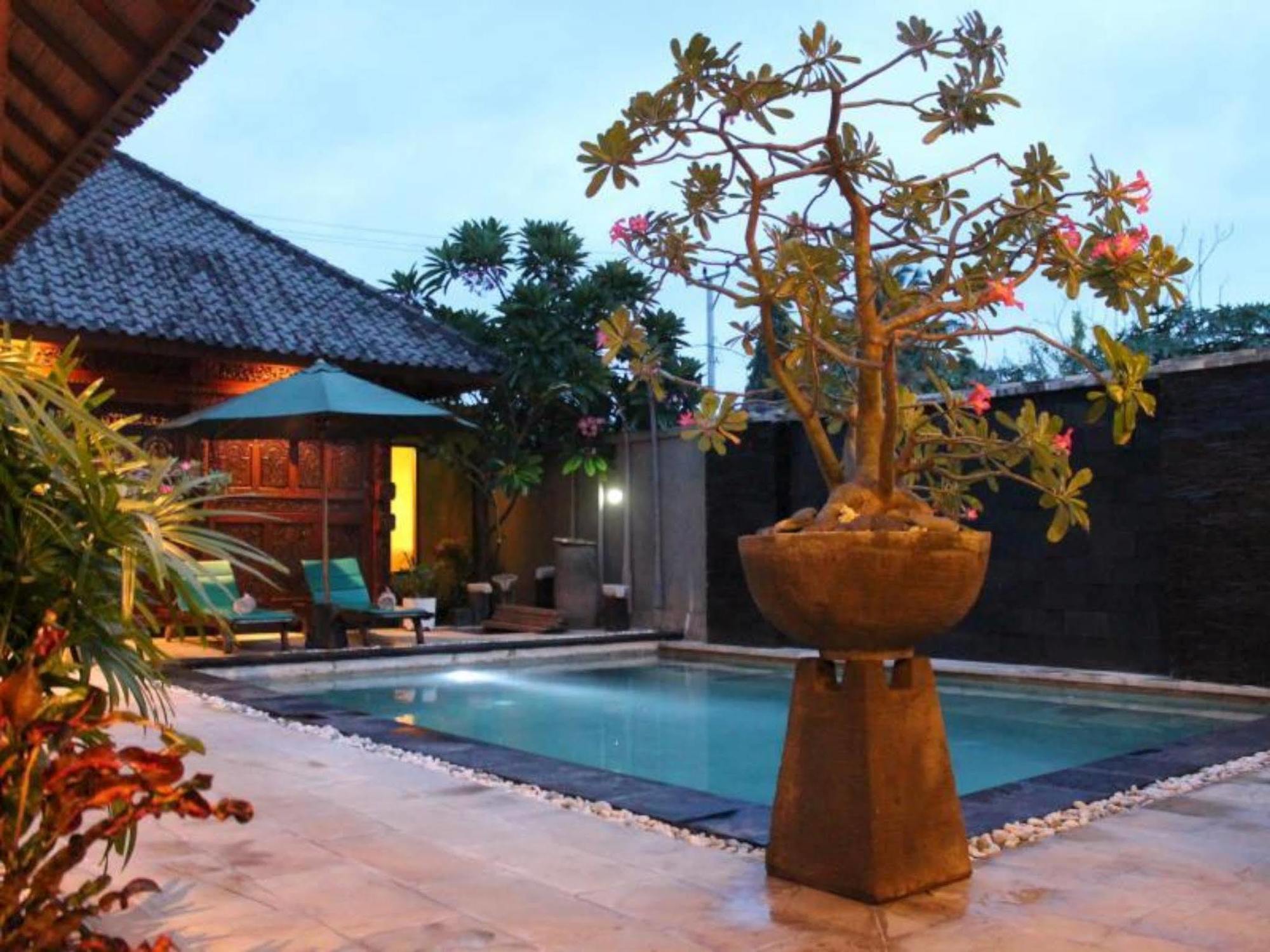 Gili Exotic Villa Gili Trawangan Esterno foto