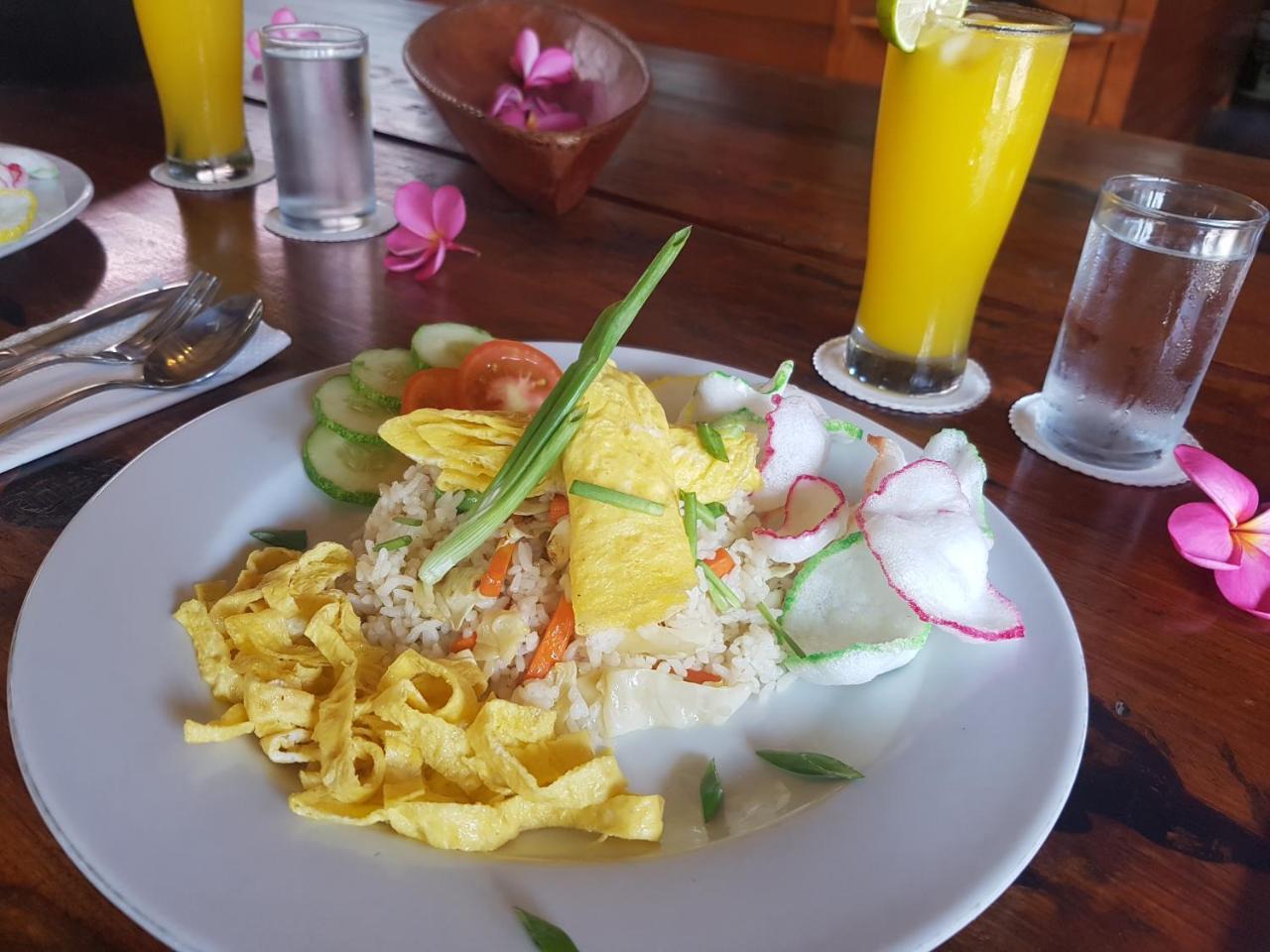 Gili Exotic Villa Gili Trawangan Esterno foto